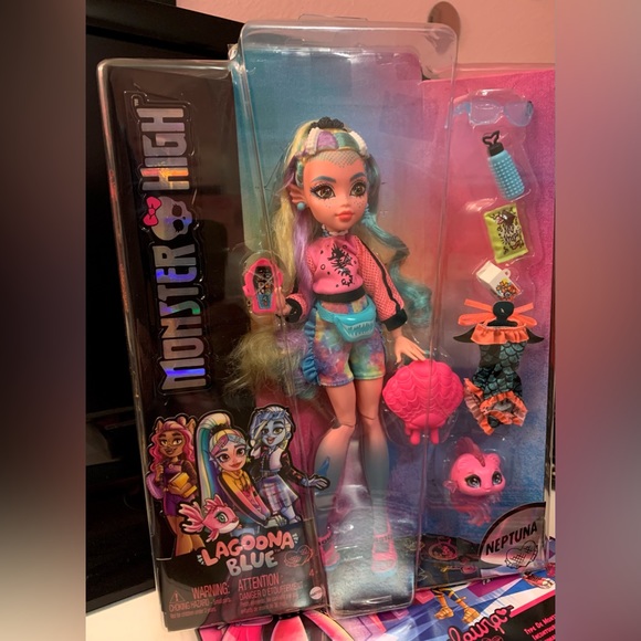NWT Monster High LAGOONA Blue Doll Mattel - Picture 10 of 11